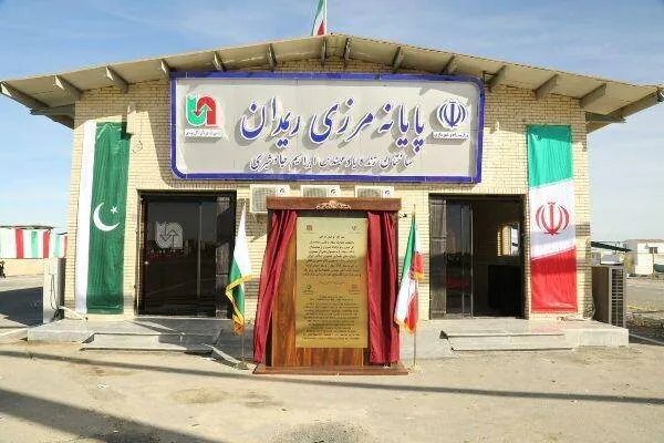 اکبری: کاهش زمان توقف ناوگان تجاری در مرز ریمدان ضروری است اکبری: کاهش زمان توقف ناوگان تجاری در مرز ریمدان ضروری است